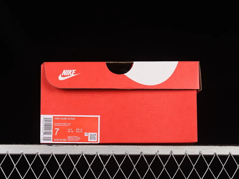 All Categories Nk SB Dunk Series Nk SB Dunk Low Low-top Skateboard Shoes Nk Dunk Scrap "Wolf Grey" Wolf Gray Stitched Low-top Skateboard Shoes DC9723-001